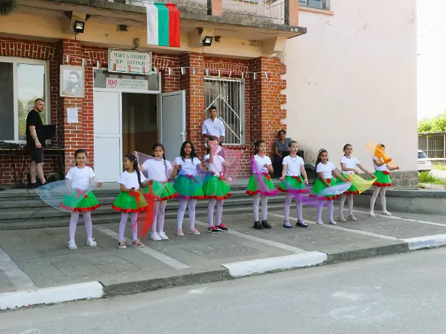  100-годишен празник означи читалището в Каменово 