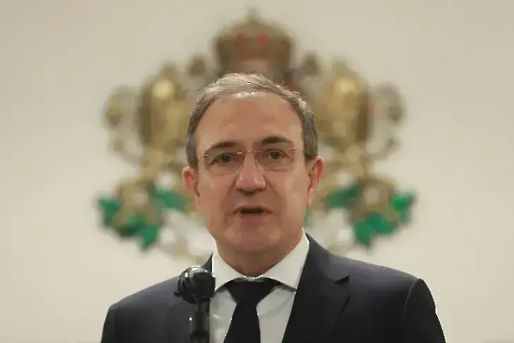 Борислав Гуцанов: Вдигането на майчинството за втората година до 1200 лева няма да ощети бюджета
