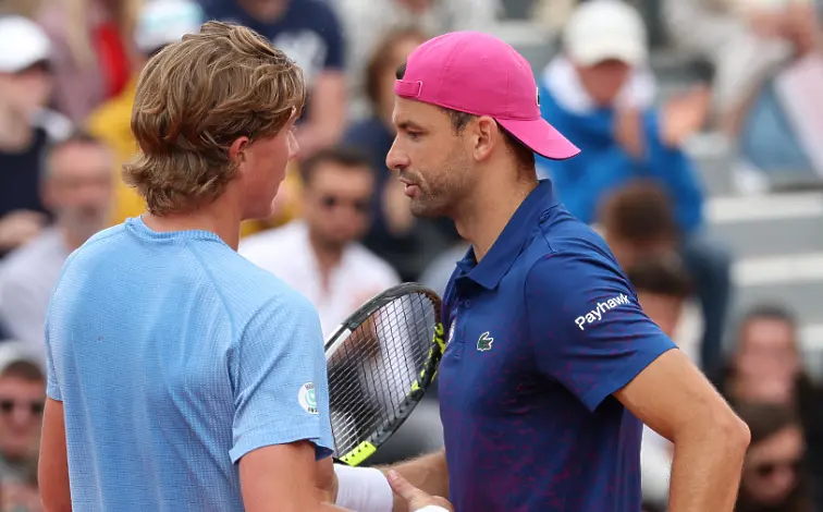  Травма извади Григор Димитров от игра още в първия кръг на „ Ролан Гарос “ 