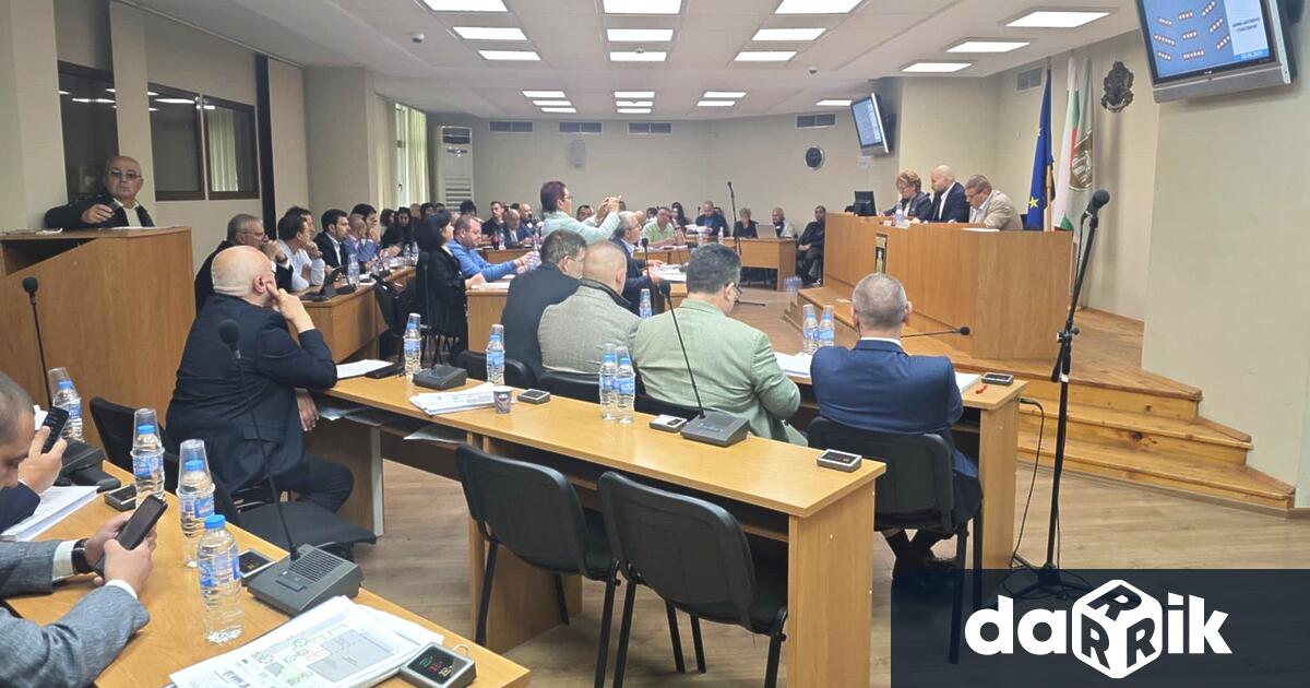 Общински съвет Плевен прие промени в Наредба №18 регламентираща