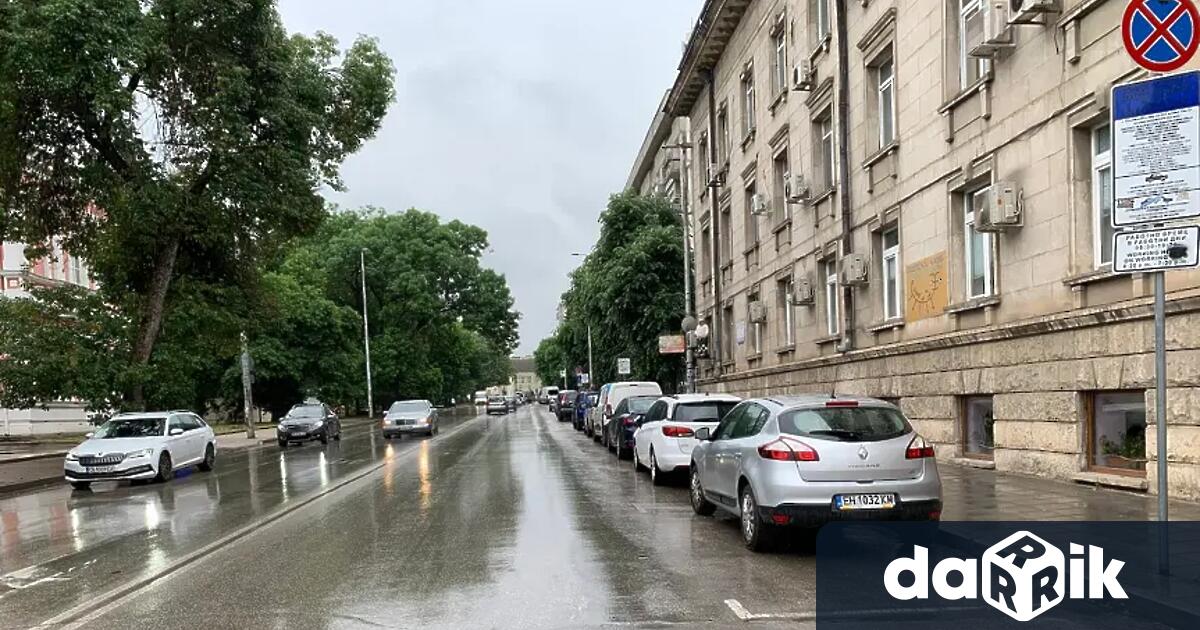 В сряда преди обед ще има променлива облачност Около и