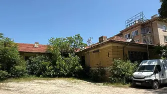 ПП-ДБ атакуваха кмета на Пловдив заради застрояване до Хуманитарната гимназия