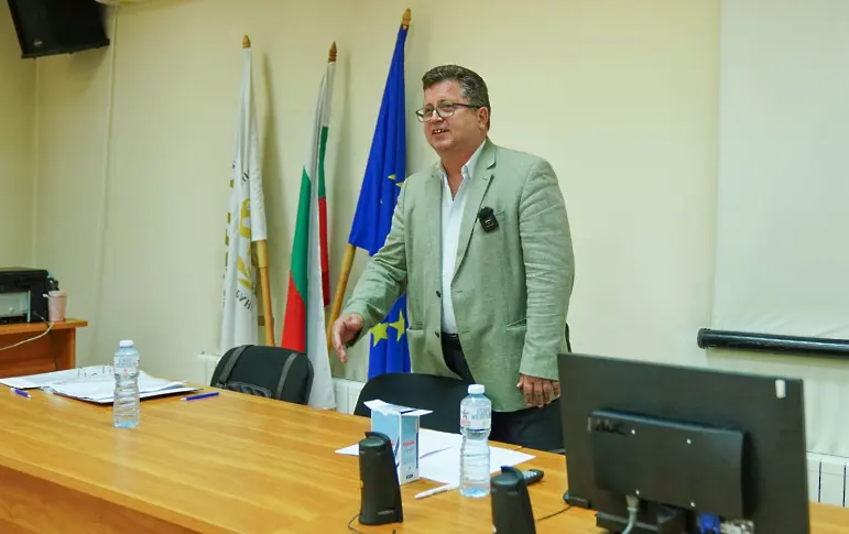  Проф. доктор Сергей Илиев е избран отново за декан на Факултет „ Медицина “ на Медицински университет - Плевен 