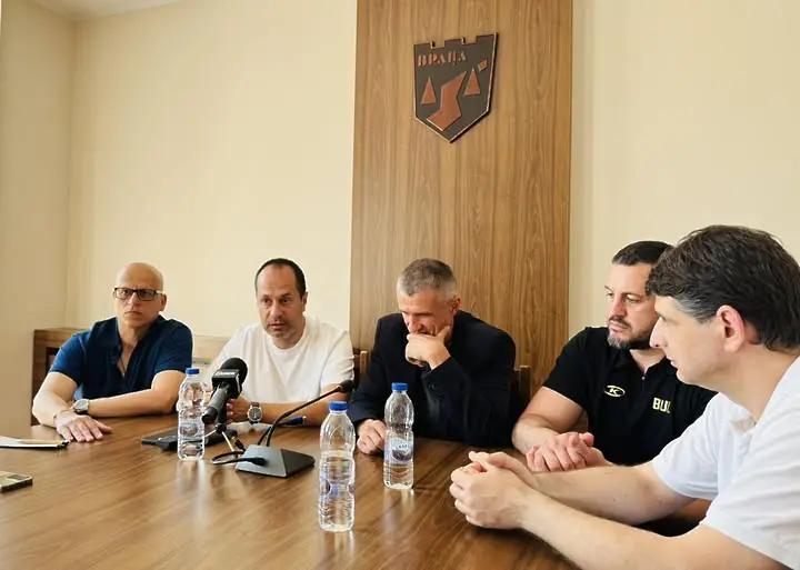 Калин Каменов: “Възраждаме мъжкия баскетбол във Враца”!