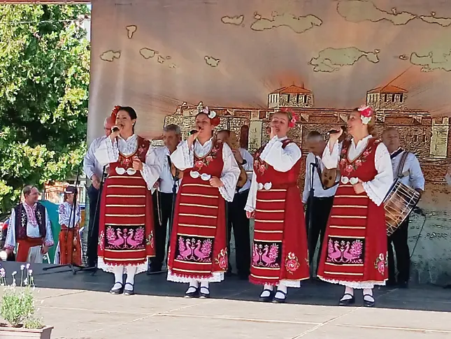 Традиционен събор „Свети Дух” в село Покрайна