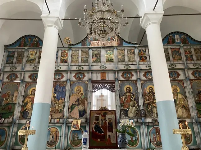 Днес е големият православен празник Петдесетница