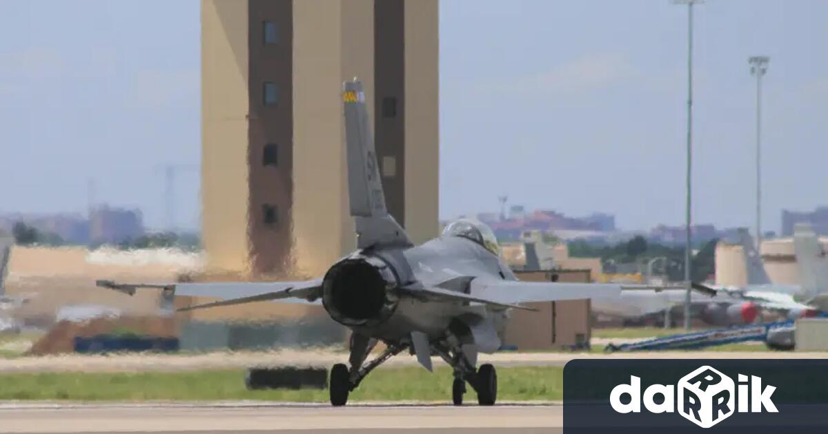 Украинските военновъздушни сили са свалили руски изтребител Су 35 днес сутринта