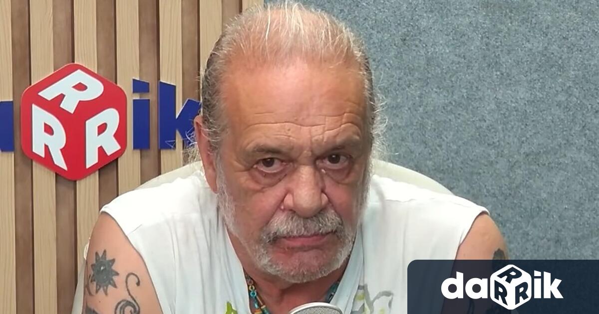 Политологът проф Евгений Дайнов говори специално в Денят на Дарик