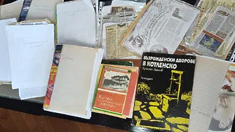 Безценно дарение с краеведска стойност получи Котел