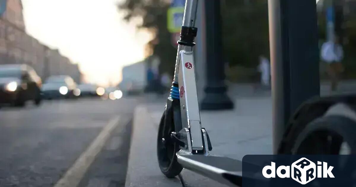 22 годишен младежпочина след падане от електрическа тротинетка на столичен булевард По