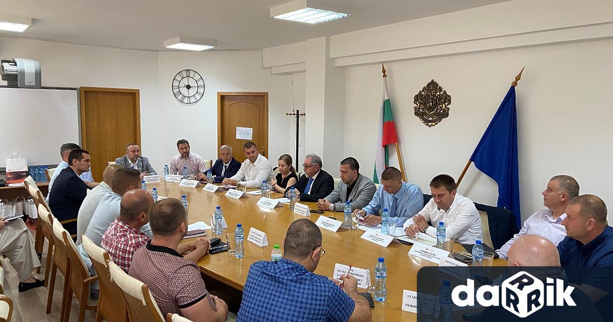 Развитието на електроразпределителната мрежа в област Плевен динамиката на електроенергийния