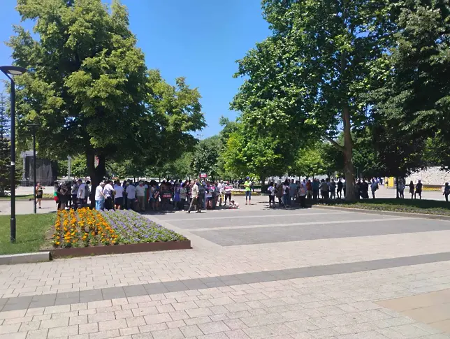 Протест срещу приемането на еврото  се проведе и в Плевен/СНИМКИ/