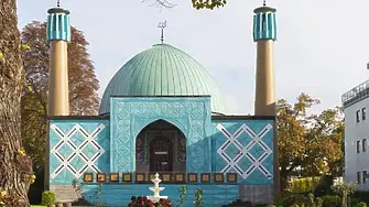 Мюсюлманите празнуват Курбан Байрам