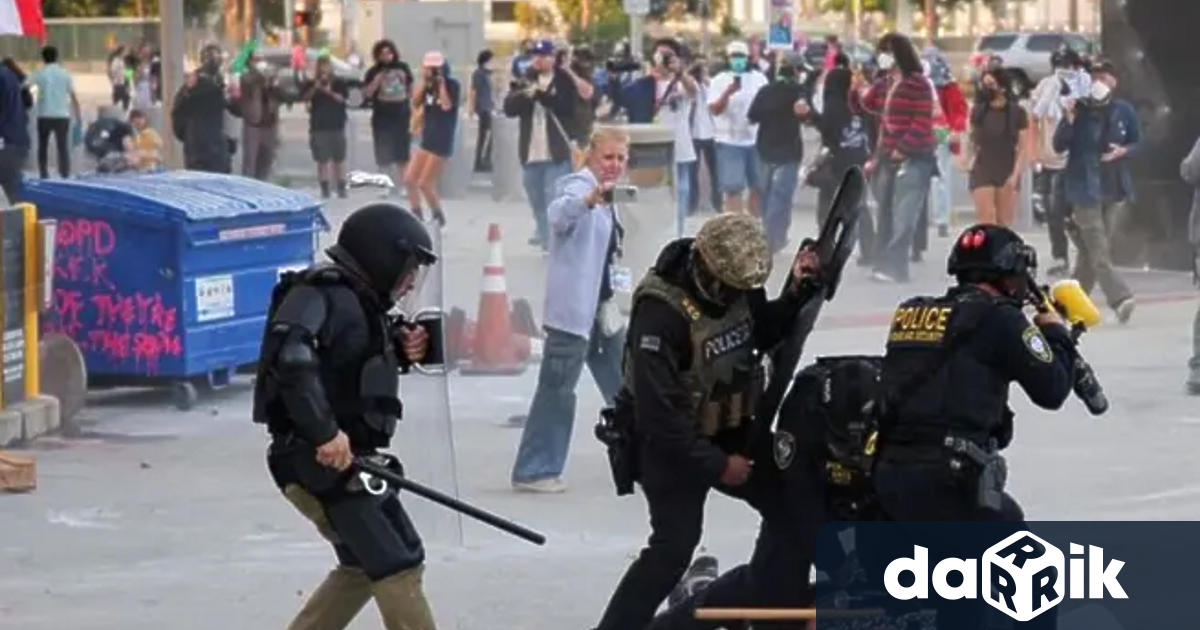 Войници от Националната гвардия на САЩ влязоха в сблъсъци с