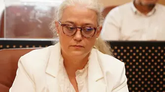 Проф. д-р Надежда Хинкова е преизбрана за декан на Факултет „Здравни грижи“ на Медицински университет - Плевен