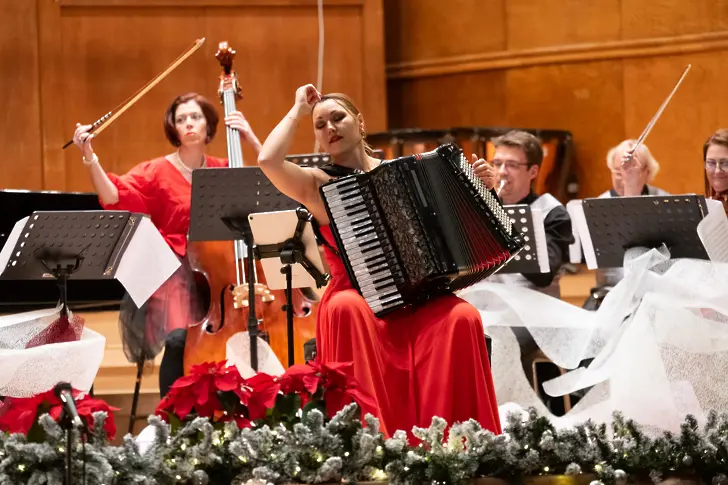  Плевенската филхармония и Светлин Русев показват международната премиера на Qurantinella от Минко Ламбов довечера 