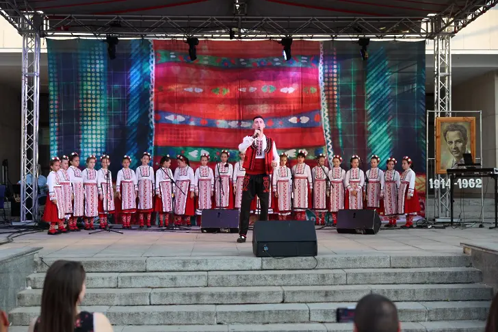 Севлиево отдаде почит на Борис Машалов с вълнуващ концерт „Наследство“ – празник на българската народна песен