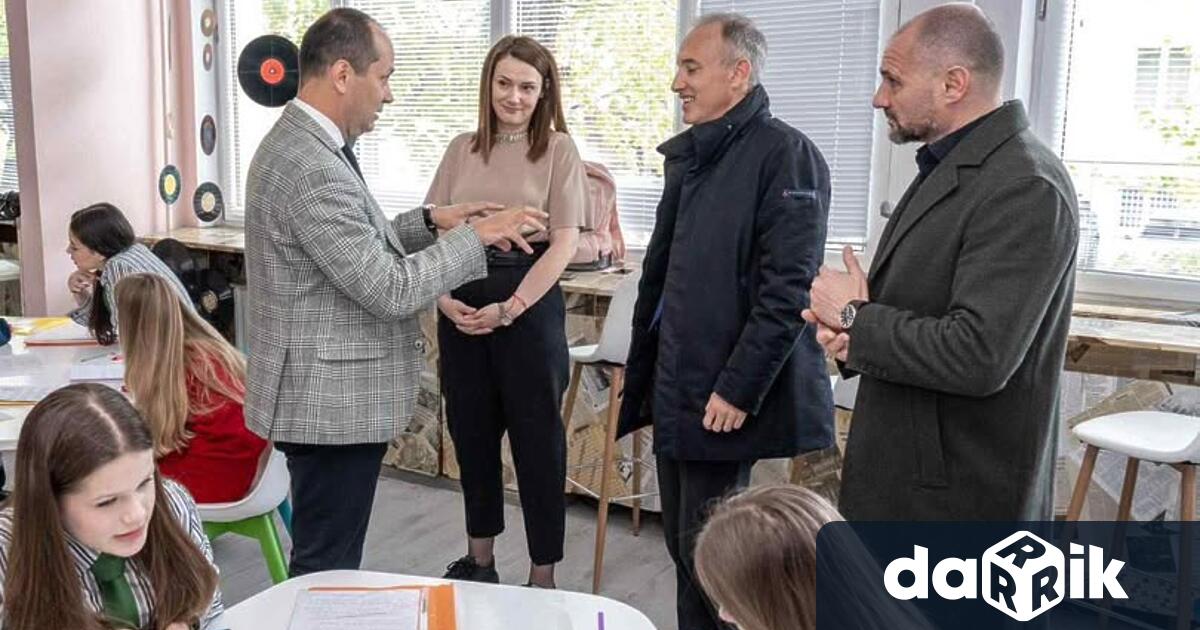 Мария Силвиева от СУ Никола Войводов е победителят в първото