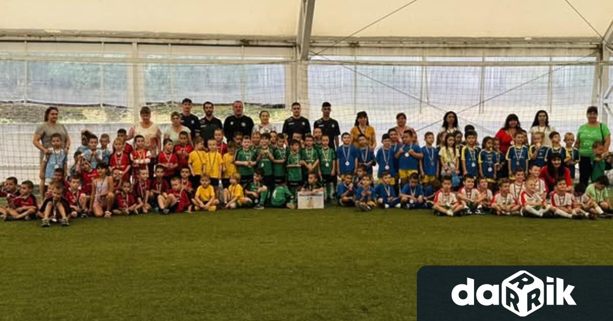 Над 500 деца от детските градини в община Враца тренират