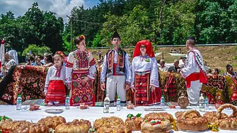 Вежте какво предлага Третия ден на Национален фолклорен събор „Леденика“ 