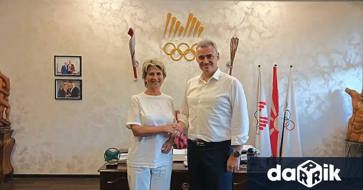 Председателят на Българския олимпийски комитет Весела Лечева и членовете на