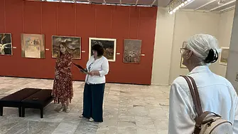 В Плевен откриха изложба, посветена на рождението на твореца и дарител, акад. Светлин Русев