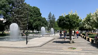 В Плевен вече отнемат електрически тротинетки, управлявани в централната пешеходна зона