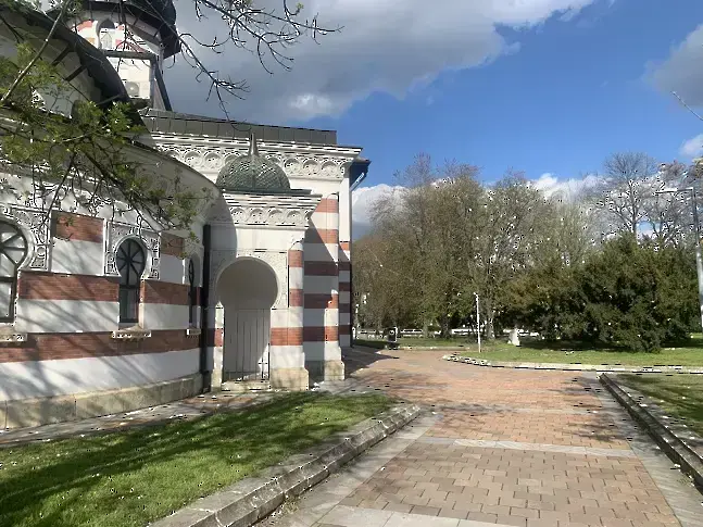 четвъртък времето преди обед ще бъде предимно слънчево