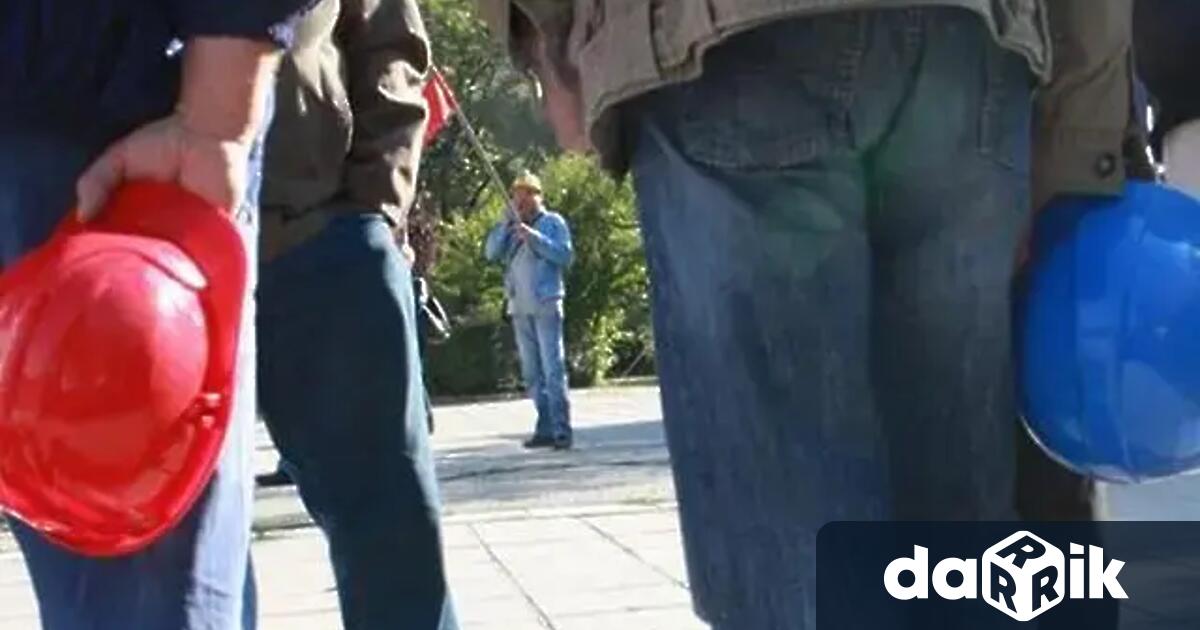 От Инспекцията по труда напомниха че в предстоящите летни месеци работодателите