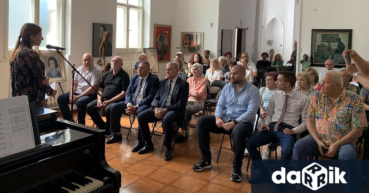 Обща воля за изграждане на паметник на академик Светлин Русев