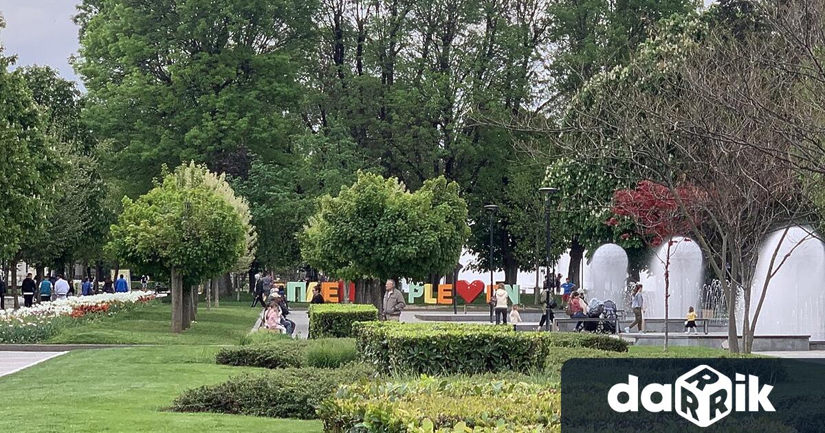 Днес времето ще бъде предимно слънчево с развитие на купеста
