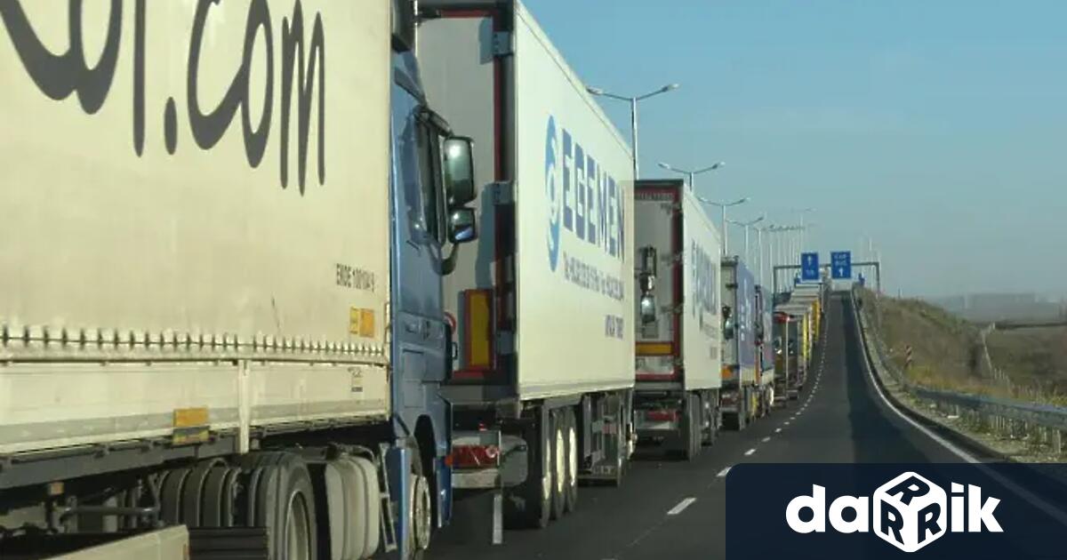 От днес до петък ще бъде ограничено движението на камиони