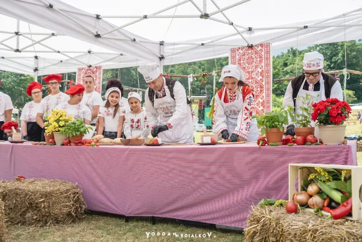 Вкусът на традицията – врачанска лютика с много хъс и още повече сърце