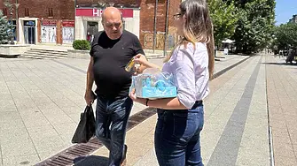 Раздават минерална вода за гражданите във Враца