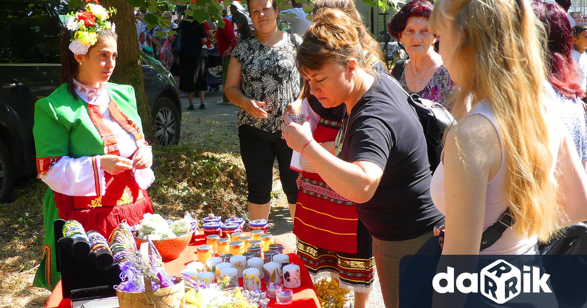 Преди Еньовден Община Нова Загора кметство Баня и Народно читалище