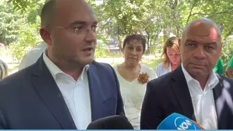 Затягат хватката върху домовете за възрастни