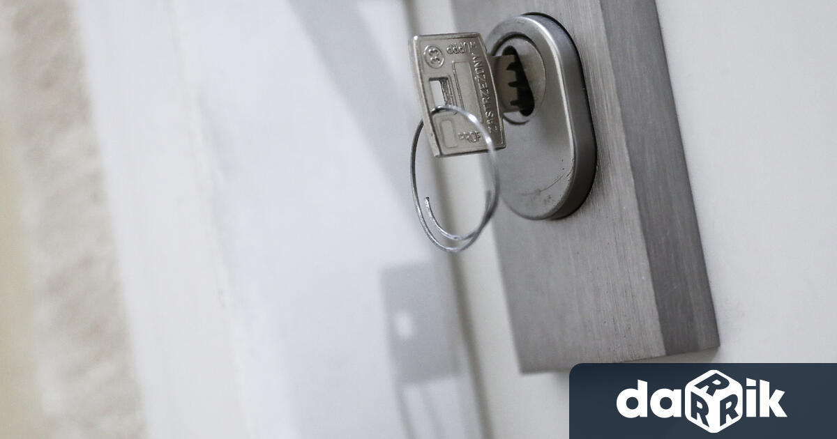 Сблъсквали ли сте се с блокирана входна врата изгубен ключ