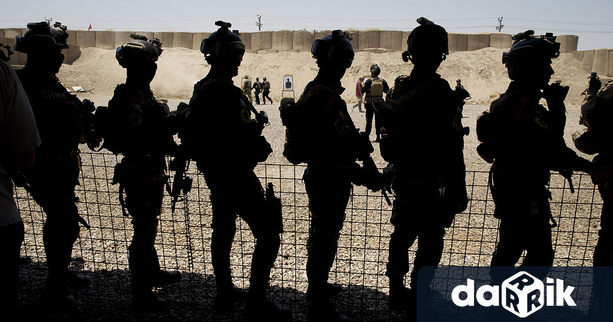 Няколко дрона натоварени с експлозиви са атакували военни бази в