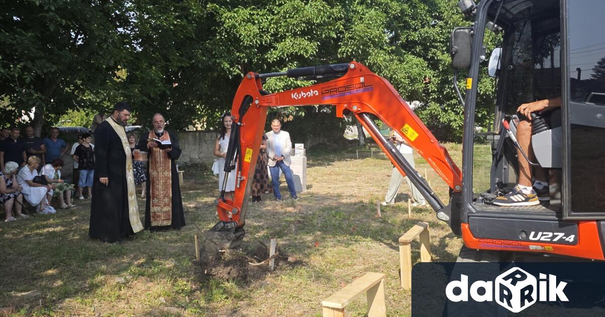 С ритуална първа копка днес започна съграждането на нов храм