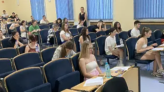 В МУ-Плевен се проведе редовен присъствен изпит за магистърските специалности „Медицина“ и „Фармация“