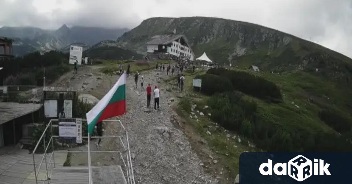 17 годишно момче пострада след падане в района на Седемте рилски