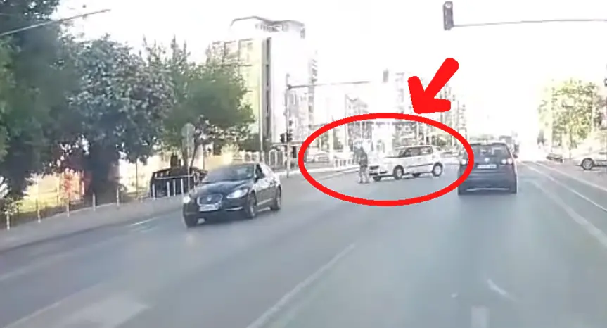 Кола помете пешеходец в София (ВИДЕО)