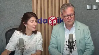 Космологията с проф. Хенк Хукстра: Следващото поколение технологии ще ни позволят да открием планети, подобни на Земята