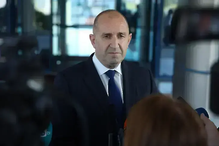 Президентът: Да твърдиш, че еврото няма да вдигне цените, е не просто невменяемост, а подигравка