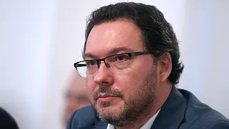 Даниел Митов се оплака, че президентът бави назначаването на гл. секретар на МВР