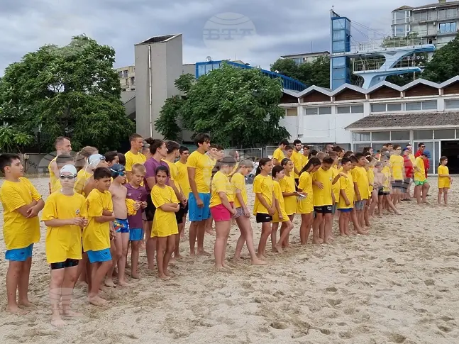  Екипът от БЧК-Ловеч завоюва трето място на съревнование „ Млад избавител – 2025 “ във Варна 