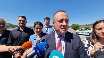 След 6 години строителна сага пуснаха движението по пътя Мездра - Ботевград