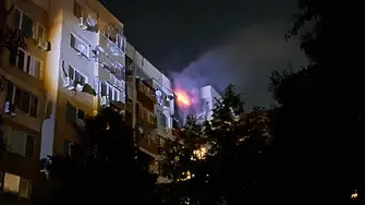 Жилищен блок гори в столичния квартал „Надежда“