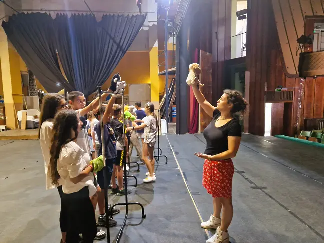  Уъркшоп за куклен спектакъл въодушеви децата на гр. Левски 