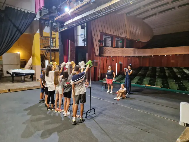  Уъркшоп за куклен спектакъл въодушеви децата на гр. Левски 